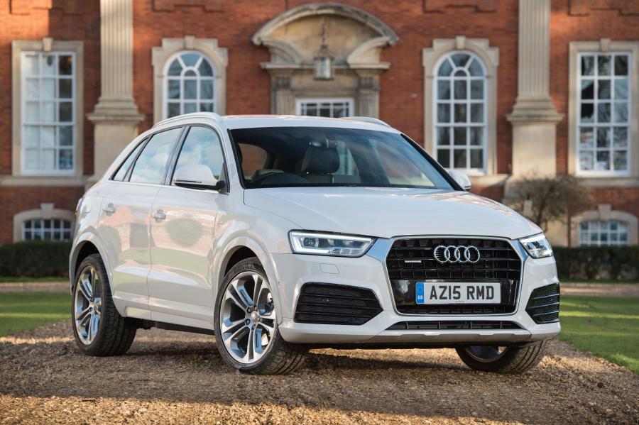  Audi Q3 2.0 TDI Quattro S-Line (8U) 2015 года  (фото 1 из 17)